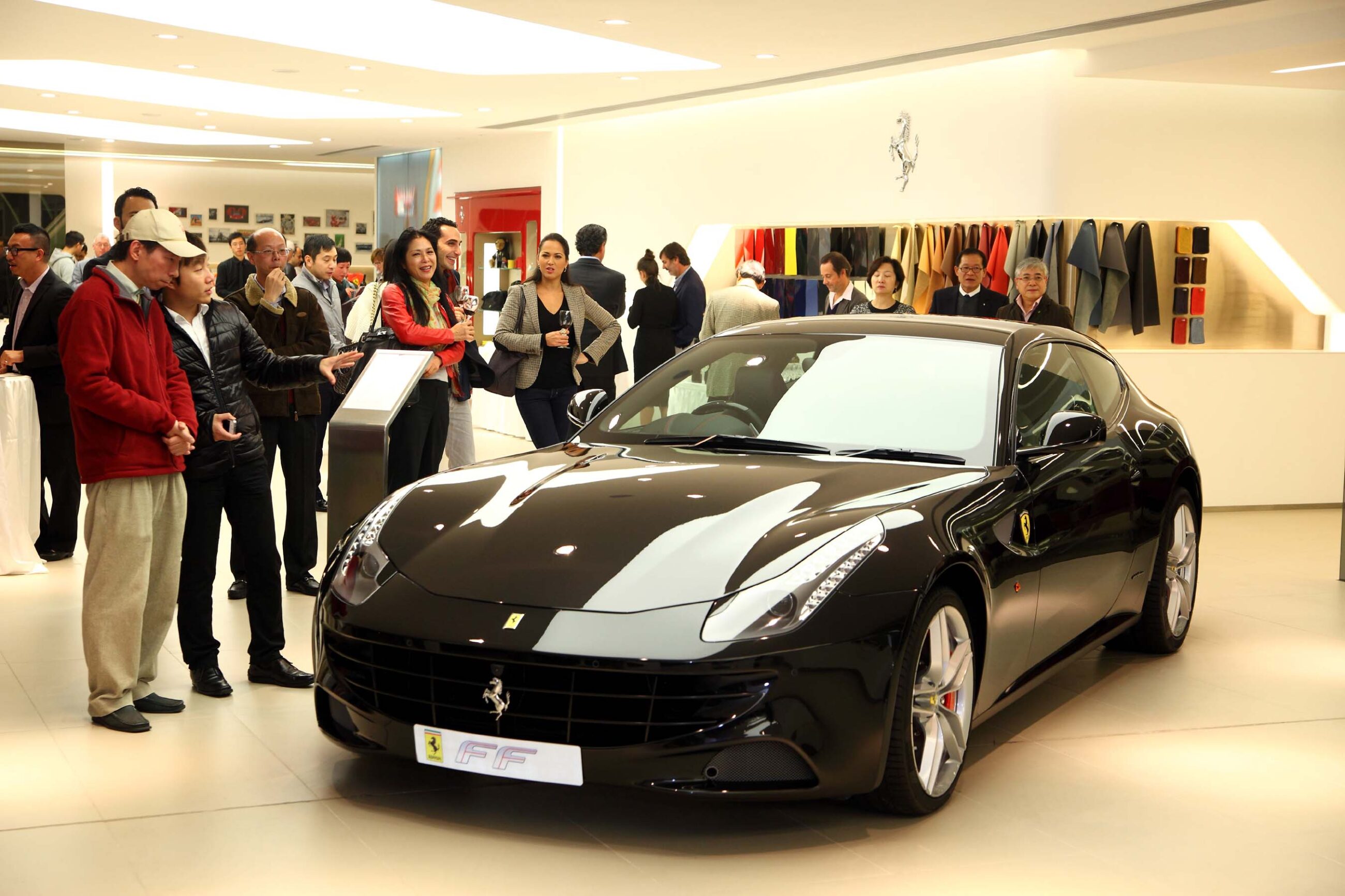 Auto Italia Wine Event (18)